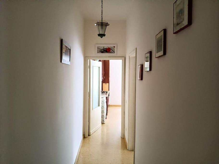 Appartement Fountains' Square à Formia Extérieur photo